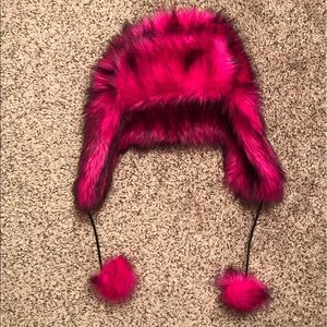 ❄️ Juicy Couture oversized pink winter hat